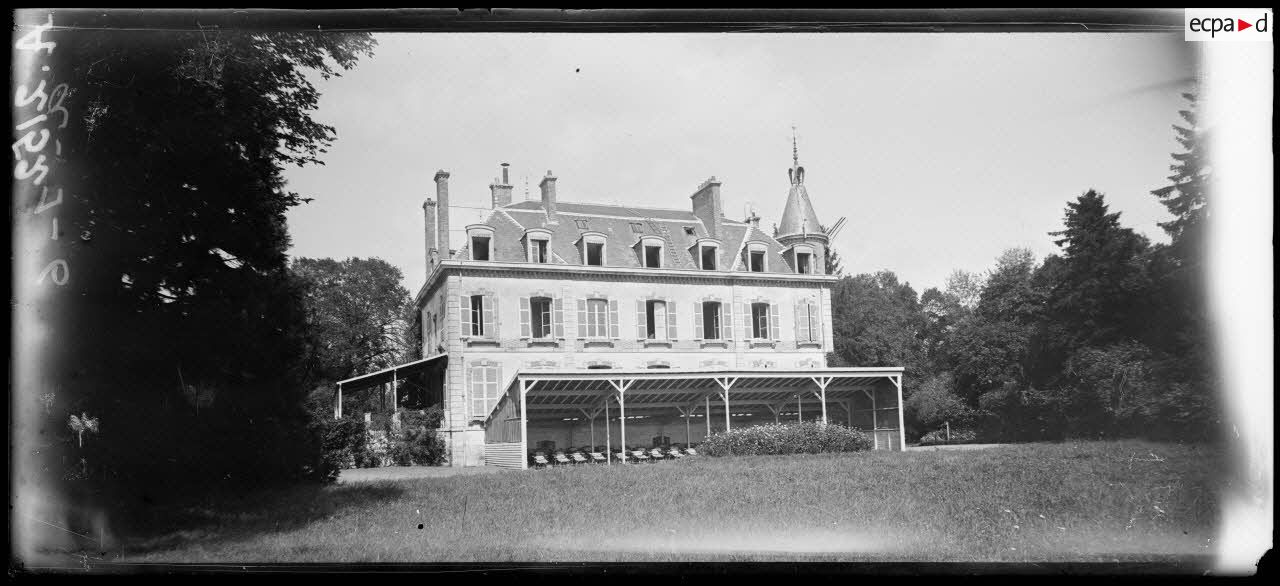 Melleray (Sarthe). Vue g&eacute;n&eacute;rale de l'h&ocirc;pital. [l&eacute;gende d'origine]