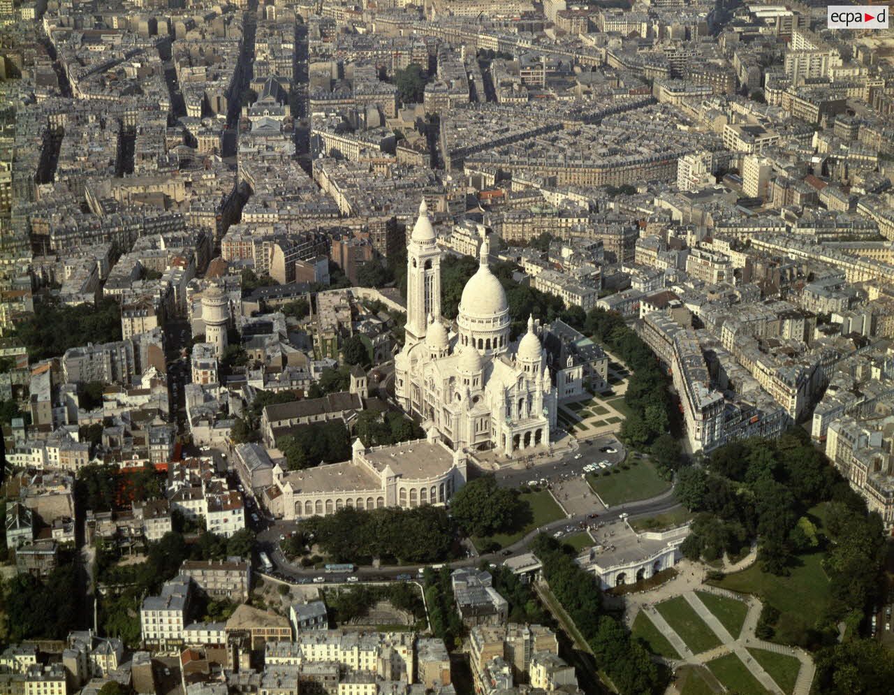 Vue aériennes de Paris - 18e arrondissement.