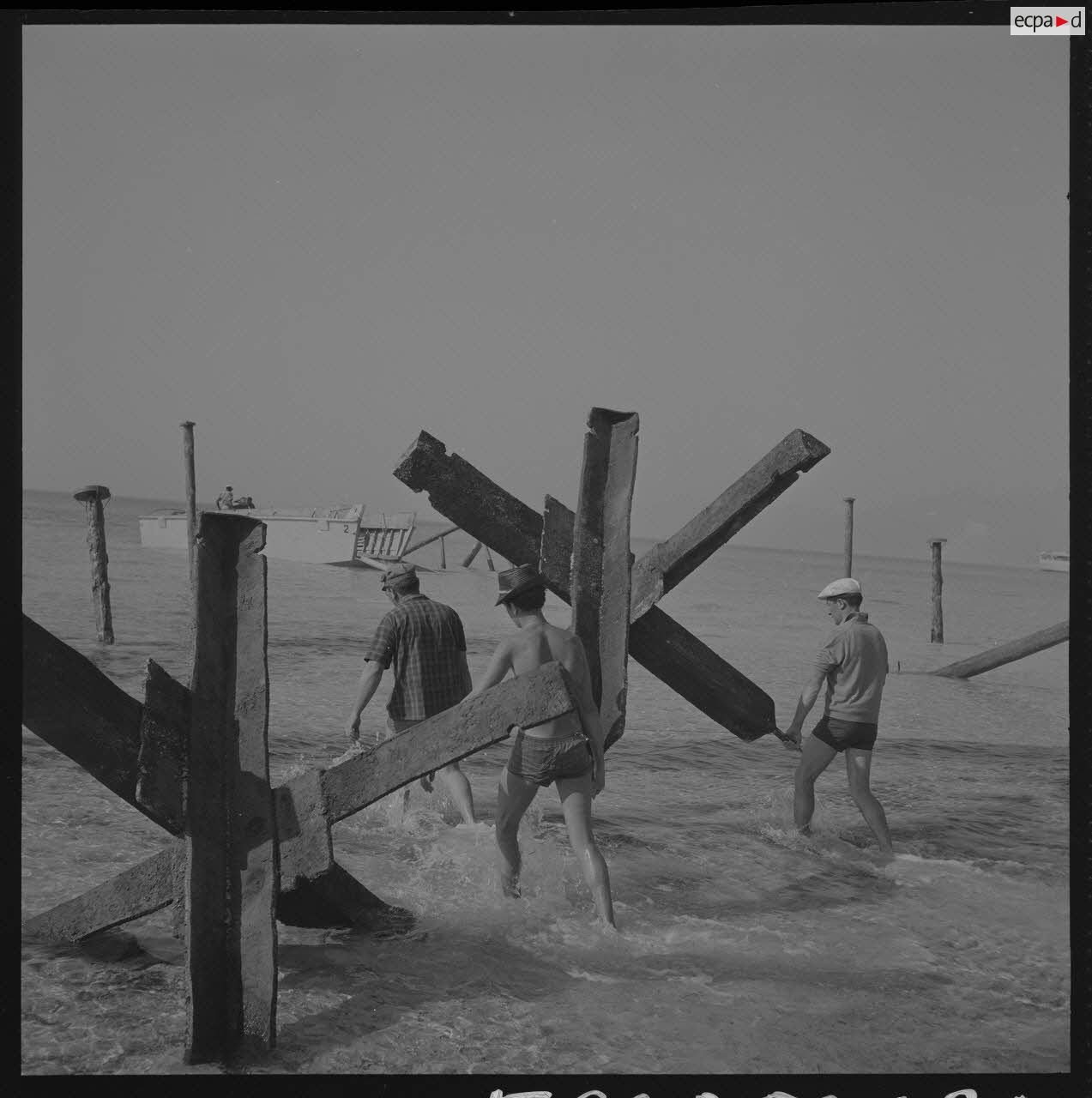 Sur le tournage du film Le jour le plus long. Mise en place des décors.