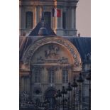 L'hôtel des Invalides et son portail d'entrée.