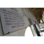 Galerie de la Cour d'honneur aux Invalides.