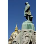 Monument au maréchal Fayolle.