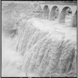 Dégâts causés par une inondation. [Description en cours]