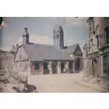 L'église du village. [légende d'origine]