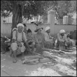 La 5e division blindée et le 19e bataillon de chasseurs à pied en opération dans les djebels à Nedroma. [Description en cours]