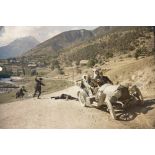 [Mise en scène d'une attaque de bandits.]