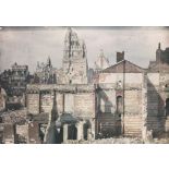 [Le beffroi d'Arras depuis les ruines.]