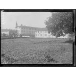 Côte-Saint-André (Isère). Hôpital sanitaire. Vue générale. [légende d'origine]