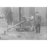 [Appareil d'expérience - coupe d'un réseau de barbelé, novembre 1914.]