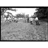 Vulaines-sur-Seine (Seine-et-Marne). Chenil militaire du capitaine Mallerich. [légende d'origine]