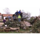 Carcasse de blindé serbe du secteur de Likovac (sud de Srbica-Skenderaj).