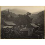[Chine. Un temple dans la montagne].