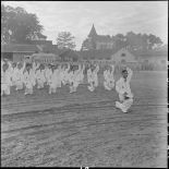 Une promotion d'élèves officiers du Bao Chinh Doan prête serment.