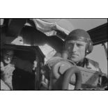 Lors d'un vol de transfert entre la France (Istres) et l'Italie (Naples-Pomigliano), le pilote d'un Heinkel He-111 