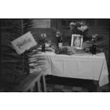 Une cérémonie en l'honneur du lieutenant Stute suite à sa 300e mission aérienne au sein du Transportgeschwader 4 (I./TG 4).