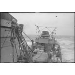 Vue bâbord arrière du contre-torpilleur Le Malin.