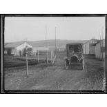 Salonique. Hôpital n°10. Entrée de l'hôpital. [légende d'origine]