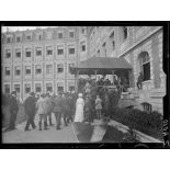 Neuilly-sur-Seine. Hôpital américain. Monsieur Justin Godart à la cérémonie pour la nomination du nouveau médecin-chef. [légende d'origine]