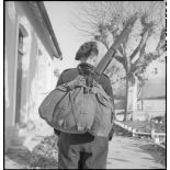 Equipement d'un éclaireur skieur du 13e BCA.
