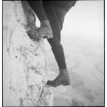 Escalade d'une paroi rocheuse.