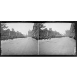 Paris. Fête de l'Independance Day. Défilé des troupes américaines rue de Rivoli. [légende d'origine]
