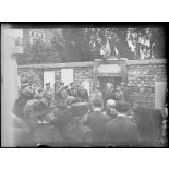 Paris. Fête de l'Independance Day. Discours sur la tombe de La Fayette. [légende d'origine]