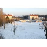 Vues de la médiathèque et de la salle de consultation du fort d'Ivry-sur-Seine (ECPAD) sous la neige.