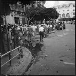 Septembre 1960 -Alger - voiture piégée devant le 