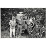 [Valdahon, soldats du 506e RCC devant un char FT 17].