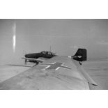 Attaque de Junkers Ju-87 sur des blindés alliés lors de la bataille d'El Alamein.