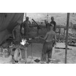 Réparation ou création de lames d'amortisseurs.