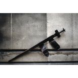 [Algérie, 1958-1961. L'arme blanche de soldats méharistes.]