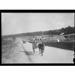 Bar-le-Buc (Meuse). Au premier plan, hôpital américain. Au fond : l'hôpital français. [légende d'origine]