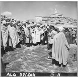 Tournée d'adieux dans le Hodna du colonel Temple de Rougemont commandant le 8e RSA.