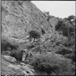 Opération menée par le 2/16e régiment d'infanterie coloniale dans le djebel Kef-Hahouner (7 km au nord-est de Bou Snib).