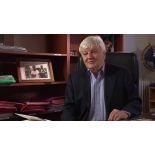 Cinéma des armées, interview de Jaques Perrin dans son bureau à Galatée Production.