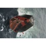 Naufrage du pétrolier maltais Erika. La partie arrière de l'Erika coule.