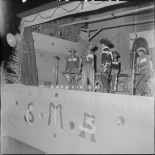 	Spectacle des scouts algériens (SMA) devant la mairie de Tebessa.