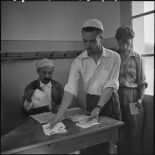 Campagne de propagande pour le référendum.