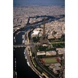 Paris 7e.La Seine du sud vers l'est.