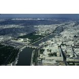 Paris 7e et Paris 1er. Le Pont de la Concorde.