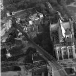 Saint-Denis (93). La Basilique. Vue vers l'est.