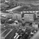 Pantin (93). Canal de l'Ourcq et réseau ferré. Vue vers le nord.