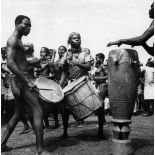 République centrafricaine, Bozoum, 1944. Tam-tam.