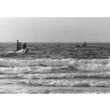 République du Sénégal, région de Cayar, 1966. Soumbediounne. Scène de pêche.