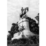 Madagascar. Tananarive. Statue du maréchal Galliéni (place Colbert), avant son déplacement en 1964.