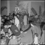 Noël à Cap Aokas. 600 enfants kabyles et métropolitains ont organisés une petite fête.