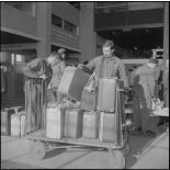 Aérogare de l’aéroport de Maison-Blanche à Alger pendant la grève des transporteurs aériens.