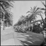 Beni-Messous. Centre d'instruction du train. Pendant le défilé.