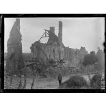 Entrée de Juvigny. Aisne.[légende d'origine]